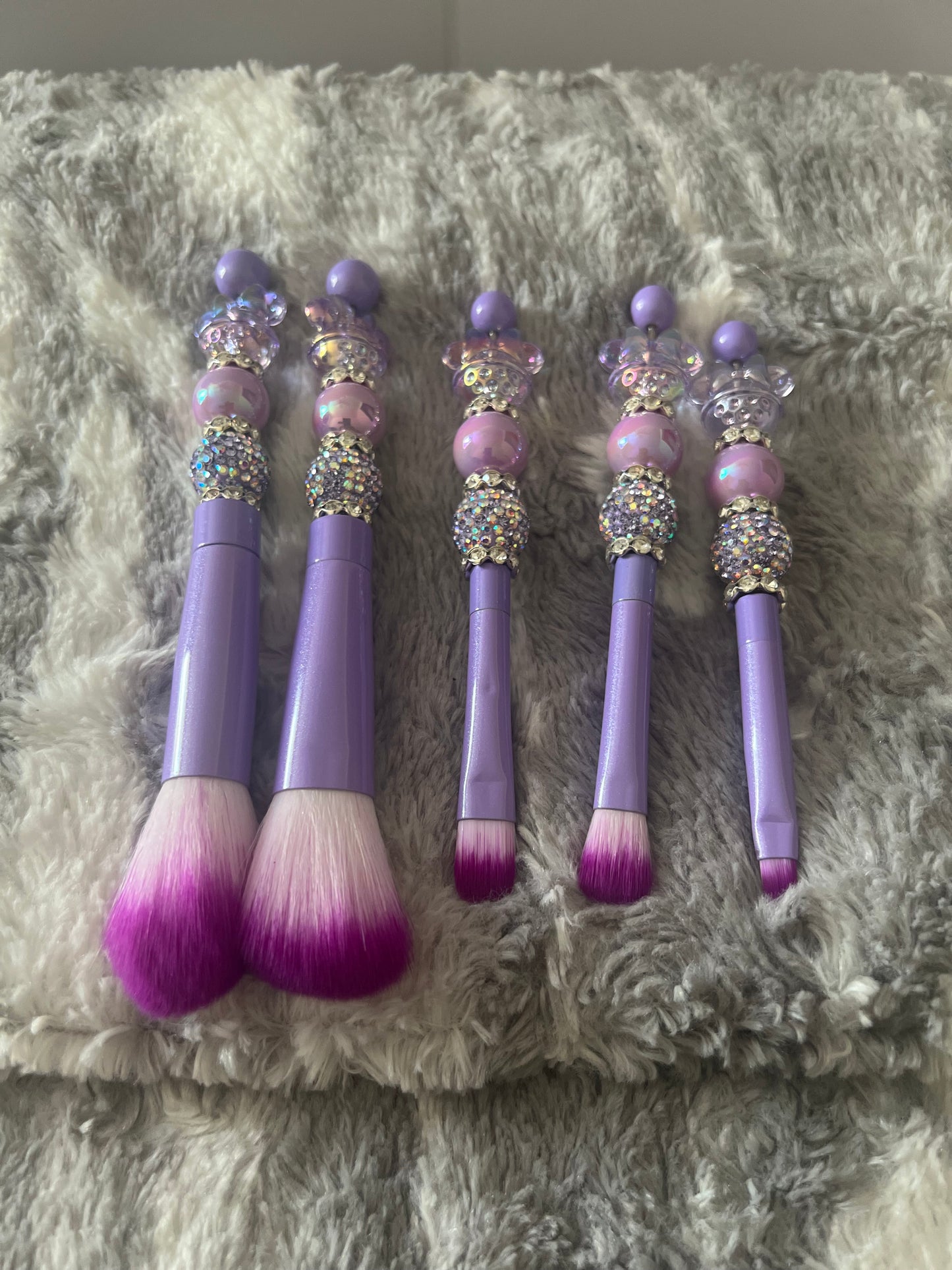 Juego de brochas de maquillaje con cabezas de Minnie en color morado