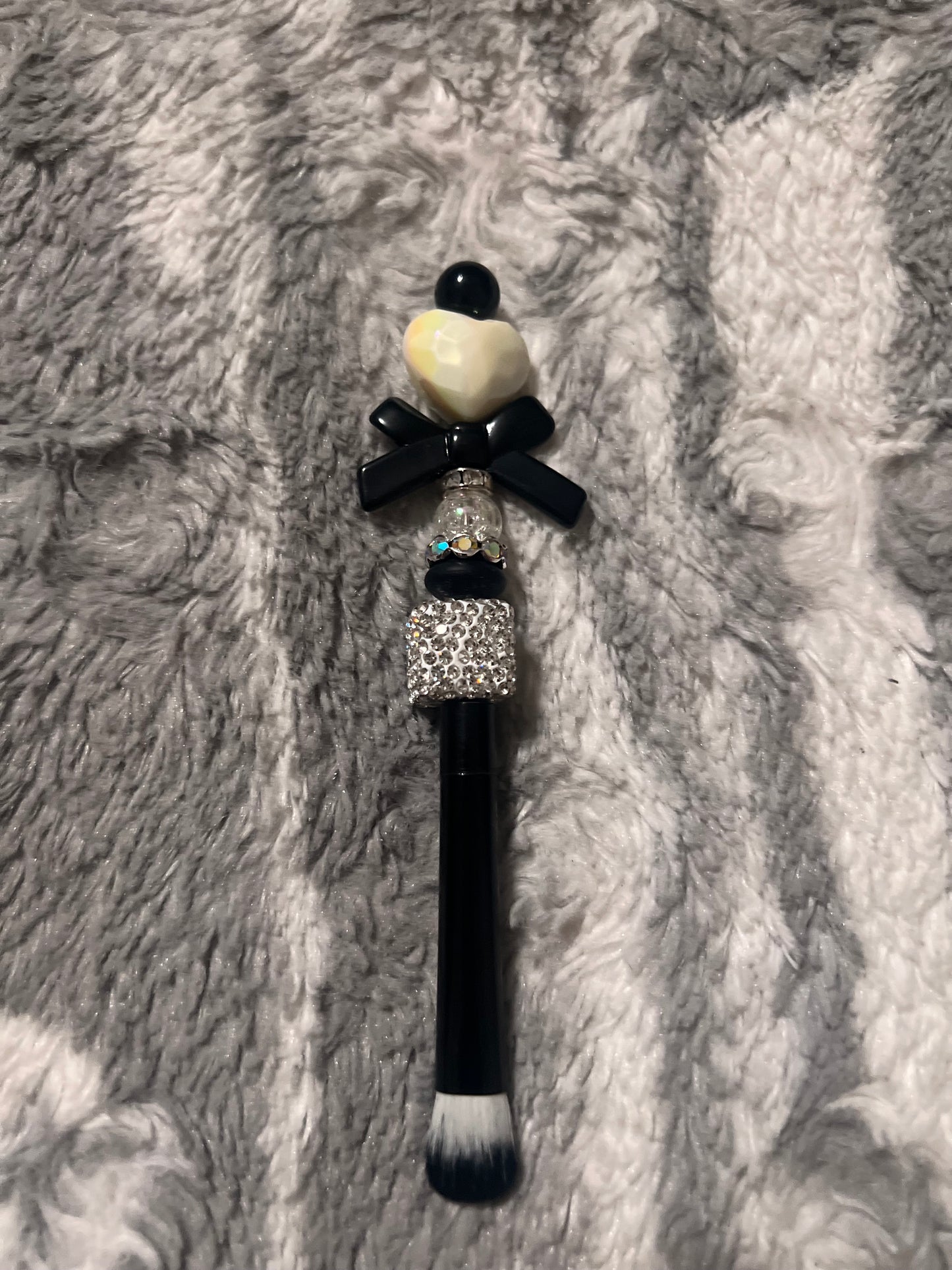 Juego de brochas de maquillaje Affair en blanco y negro