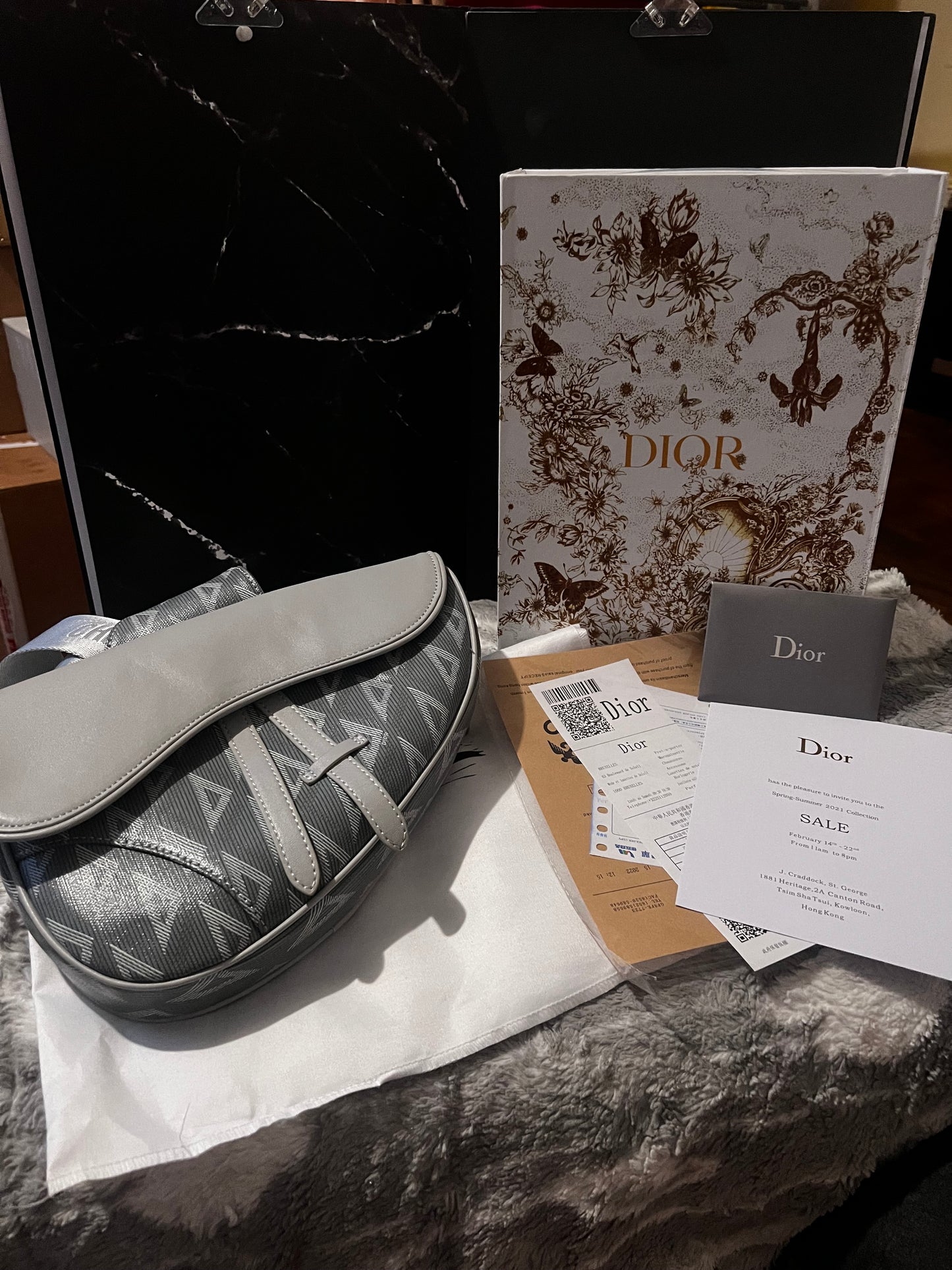 Bolso Saddle inspirado en cuero gris Dora Dior