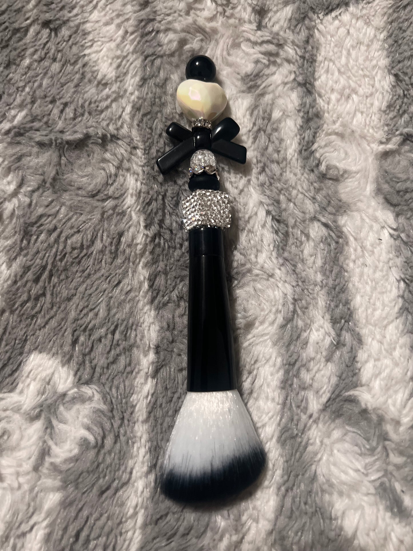 Juego de brochas de maquillaje Affair en blanco y negro