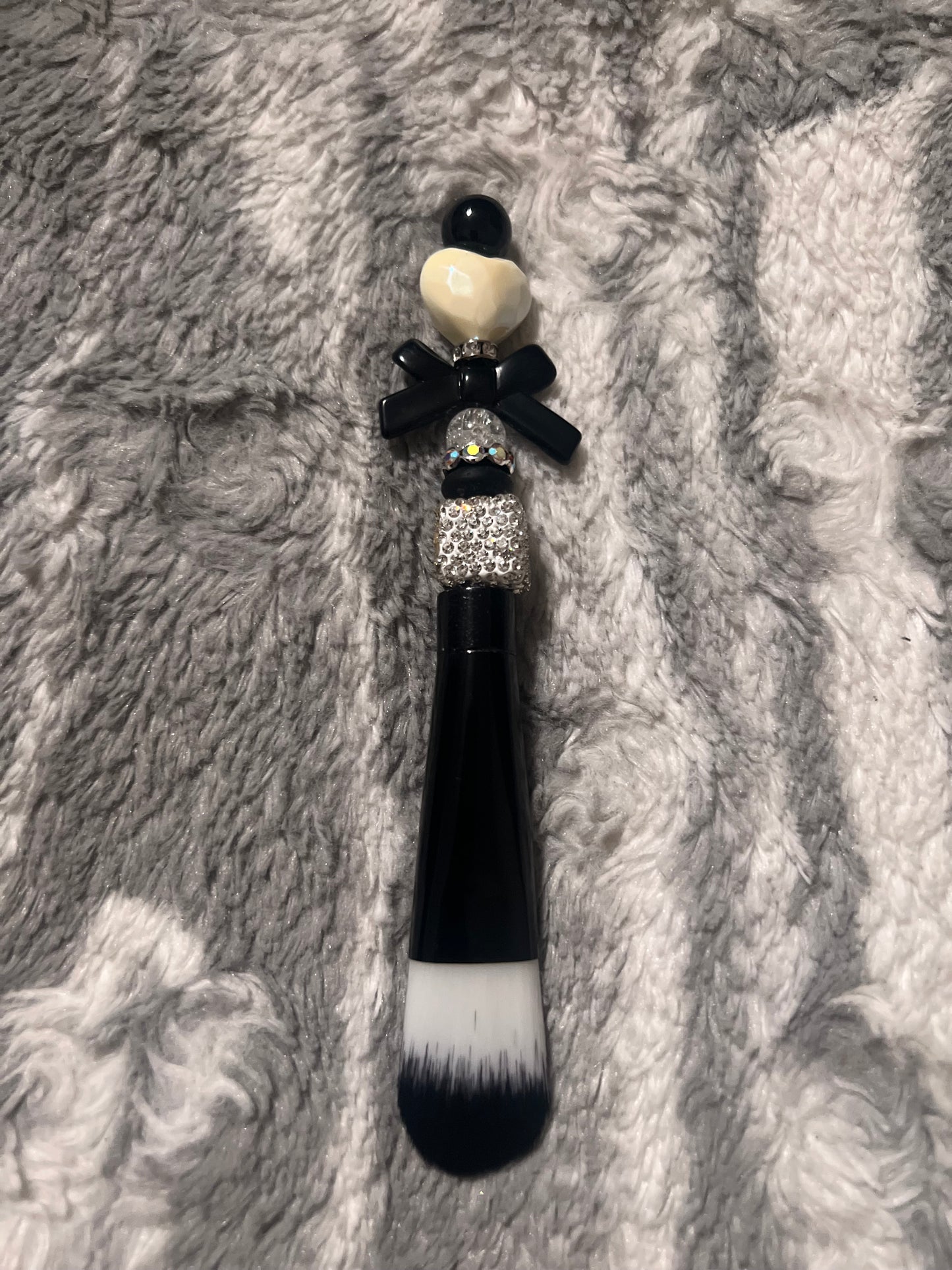 Juego de brochas de maquillaje Affair en blanco y negro