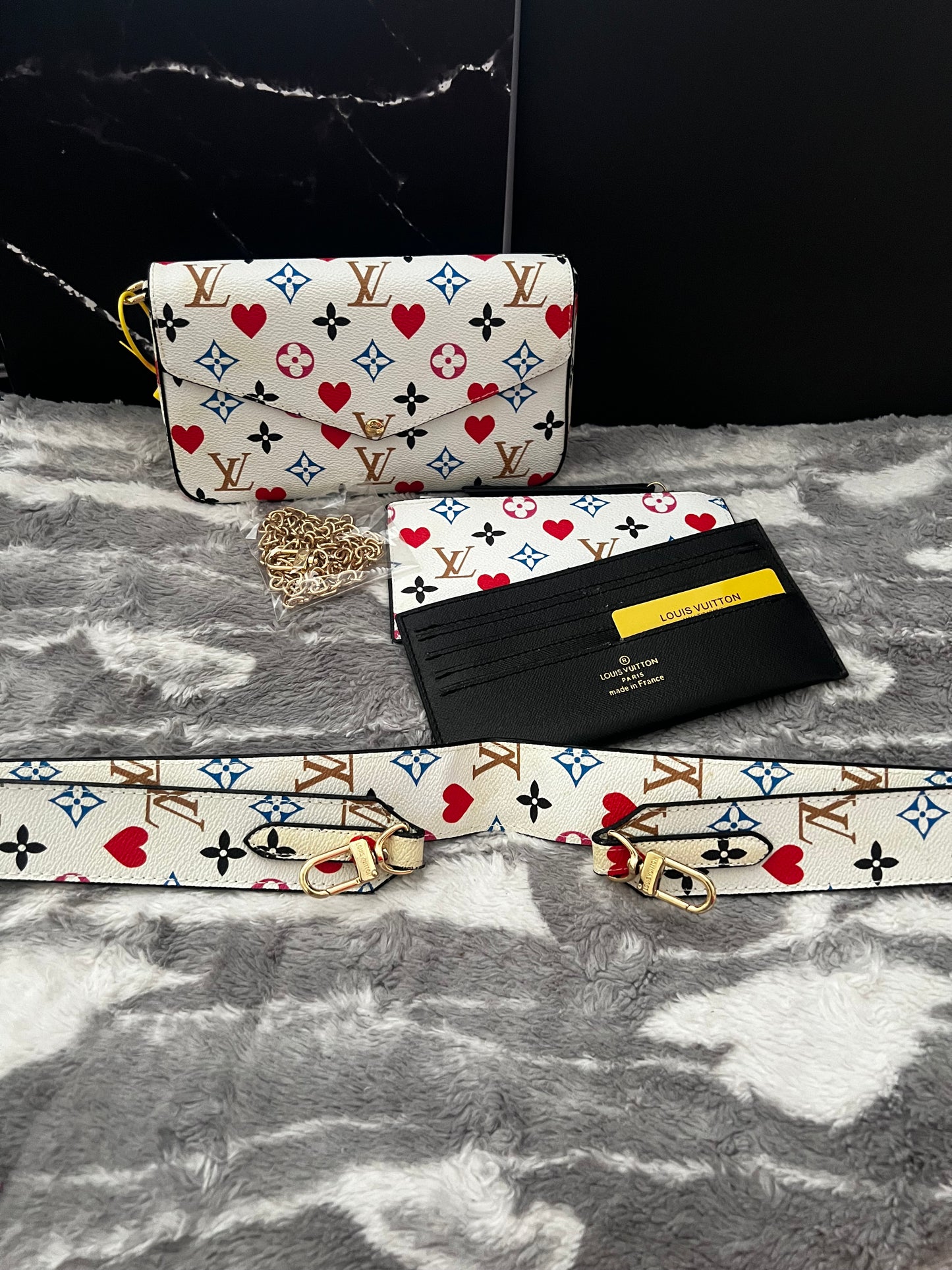 Lucys 5pc Multi Color Pattern LV Bags
