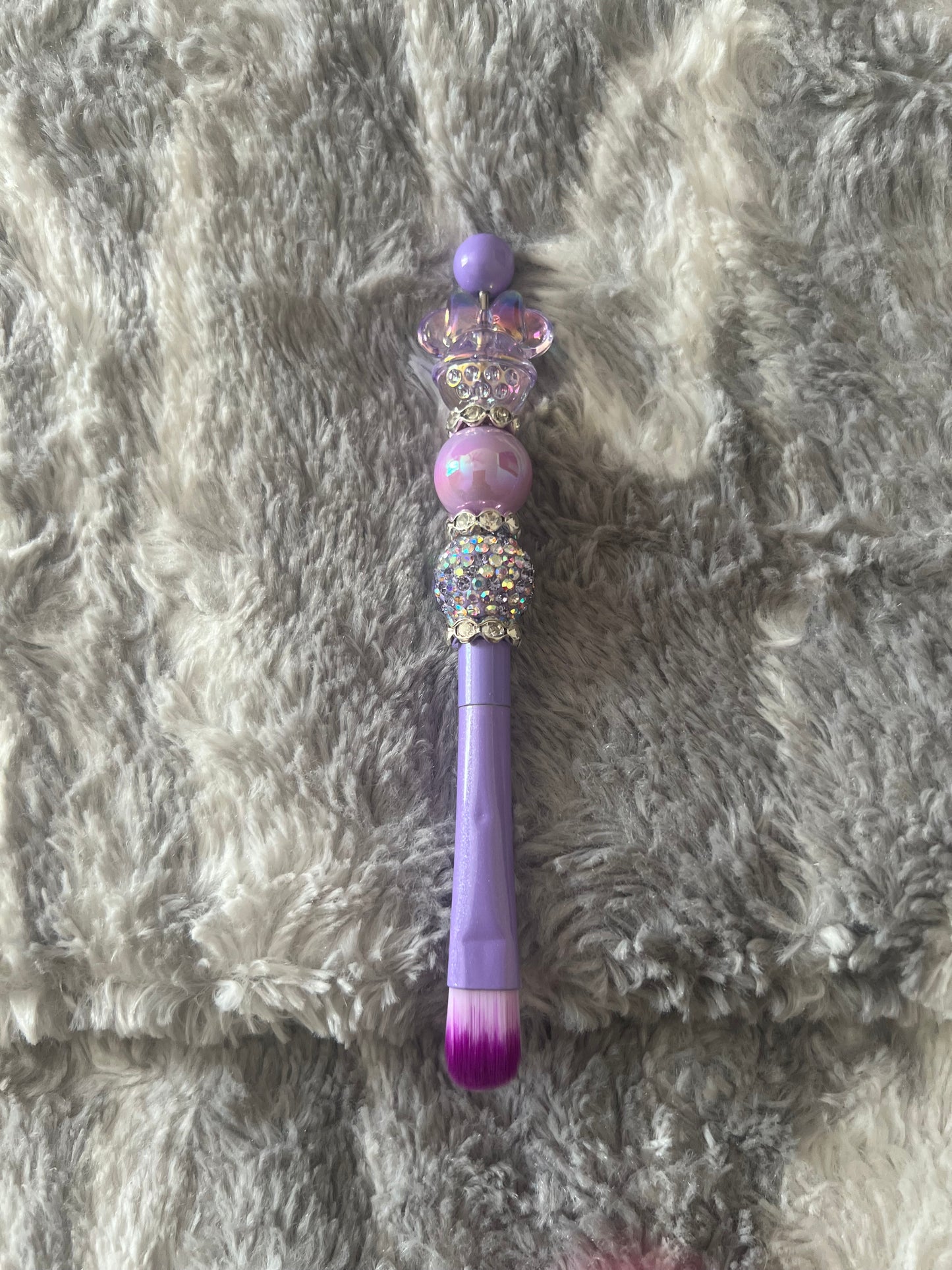 Juego de brochas de maquillaje con cabezas de Minnie en color morado