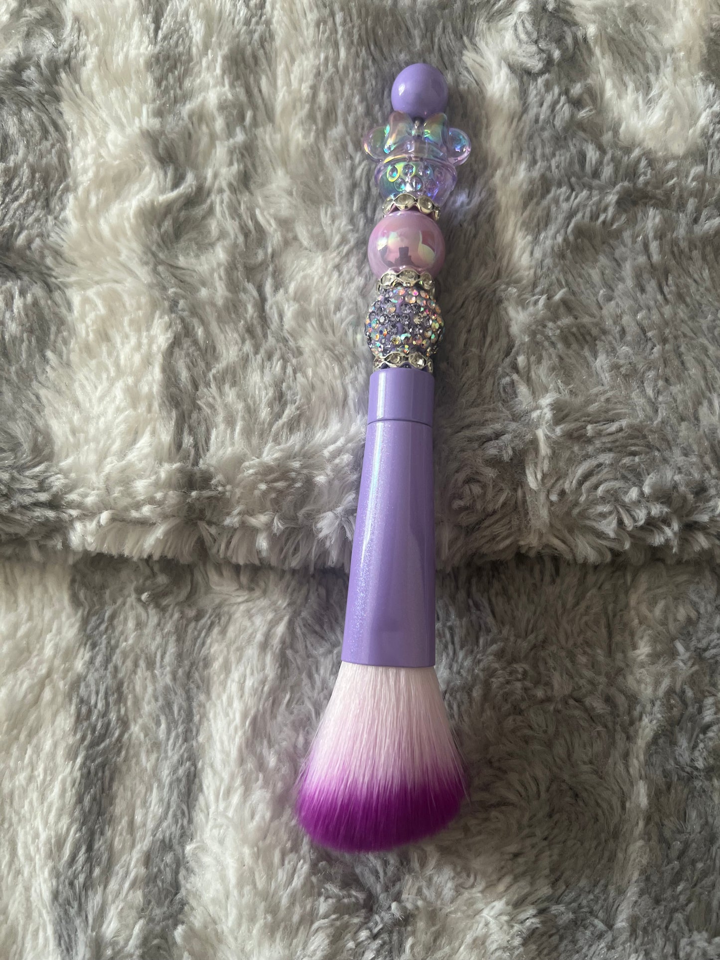 Juego de brochas de maquillaje con cabezas de Minnie en color morado