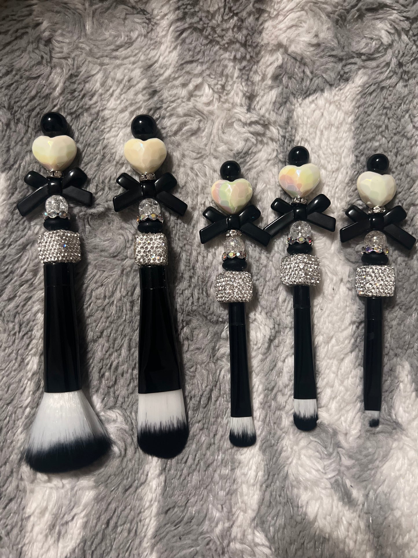 Juego de brochas de maquillaje Affair en blanco y negro