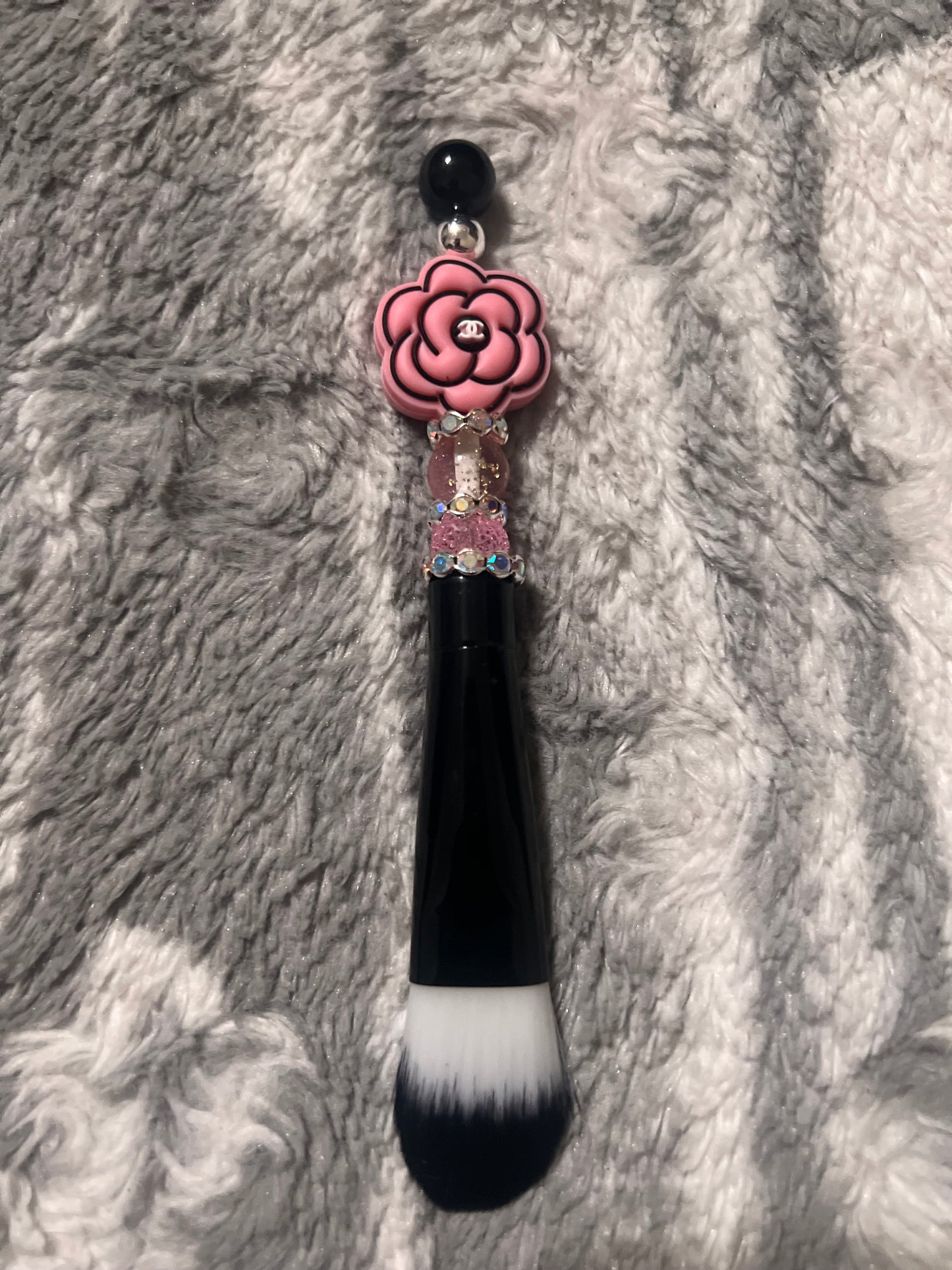 Juego de brochas de maquillaje CC Flower de color rosa y negro 🌸