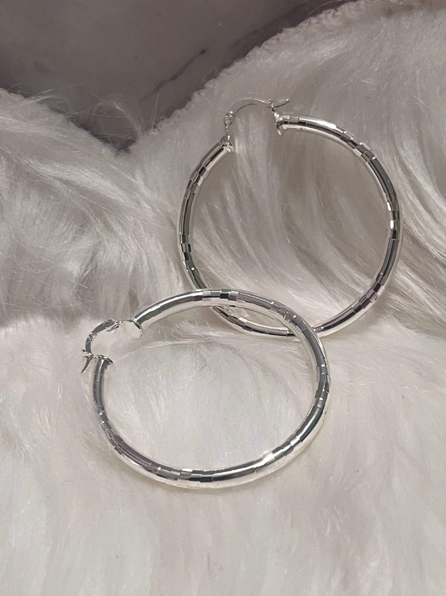 Pendientes de aro de plata lisa