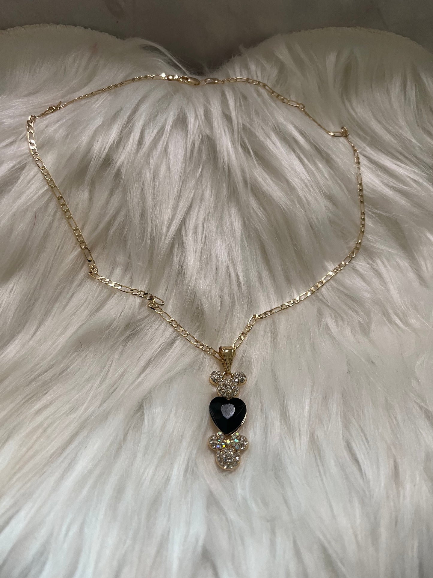 Collar de corazón de Minnie y Mickey dorado