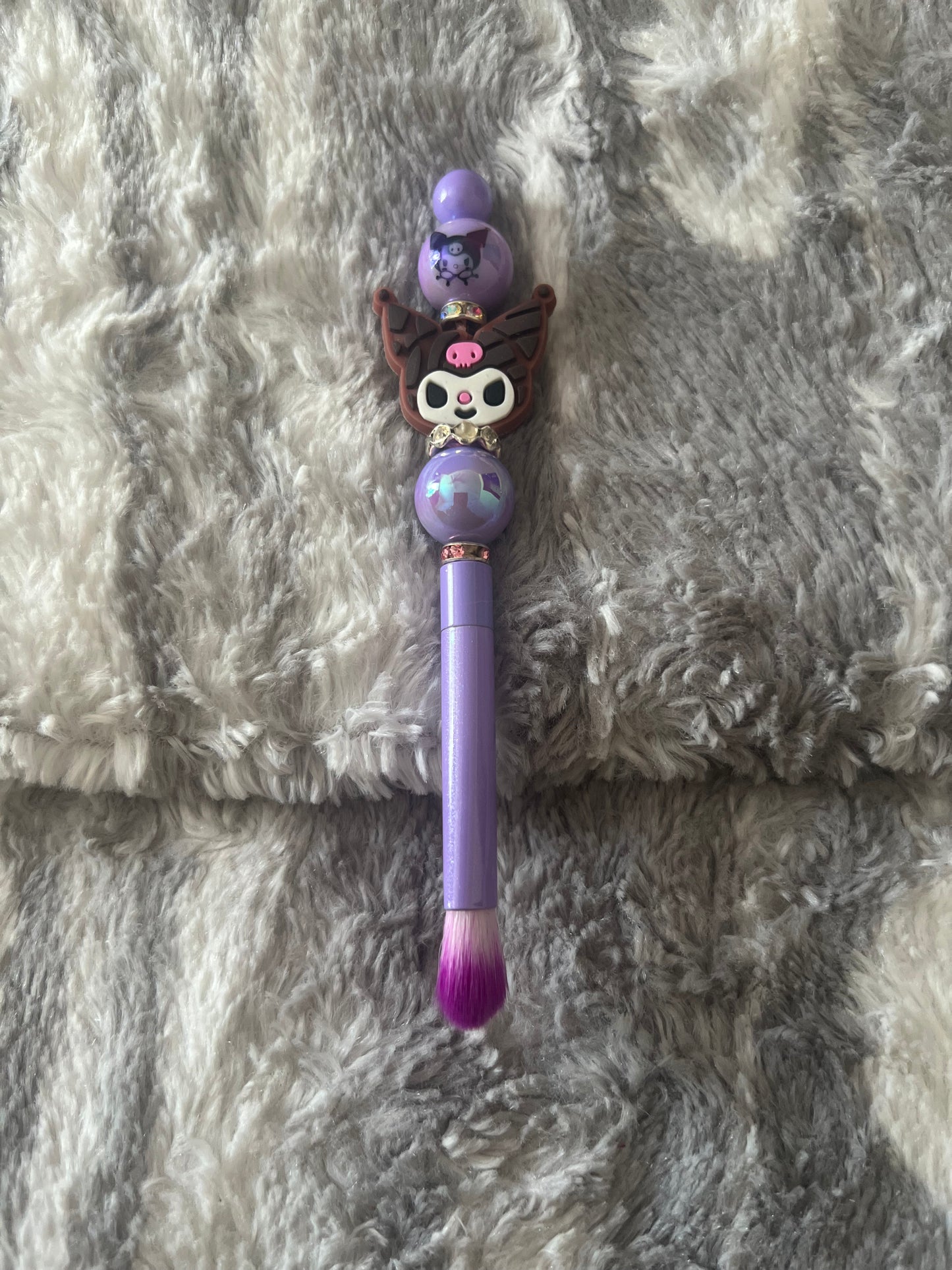 Juego de brochas de maquillaje de color morado Kuromi