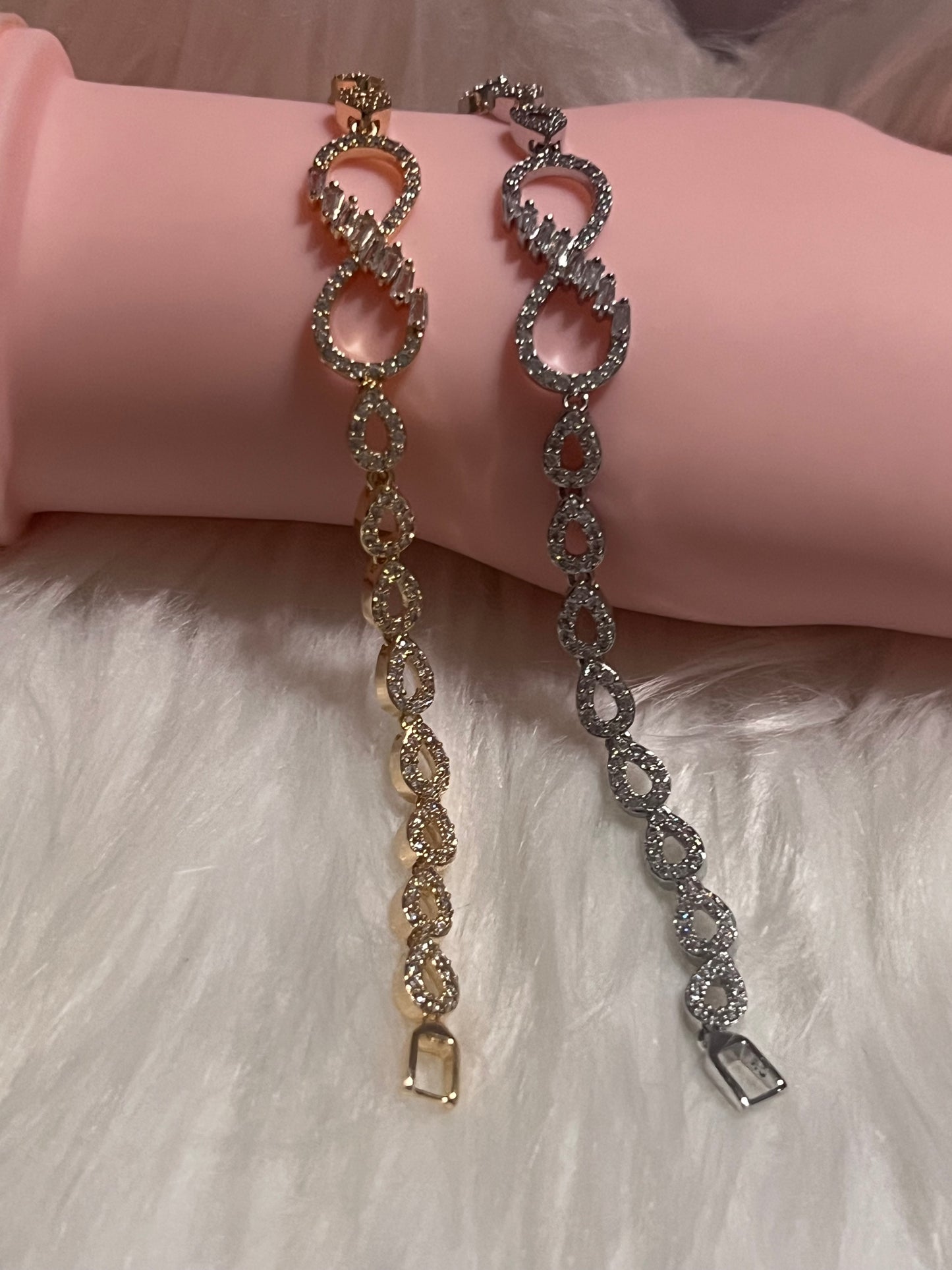 Pulsera de tenis infinita