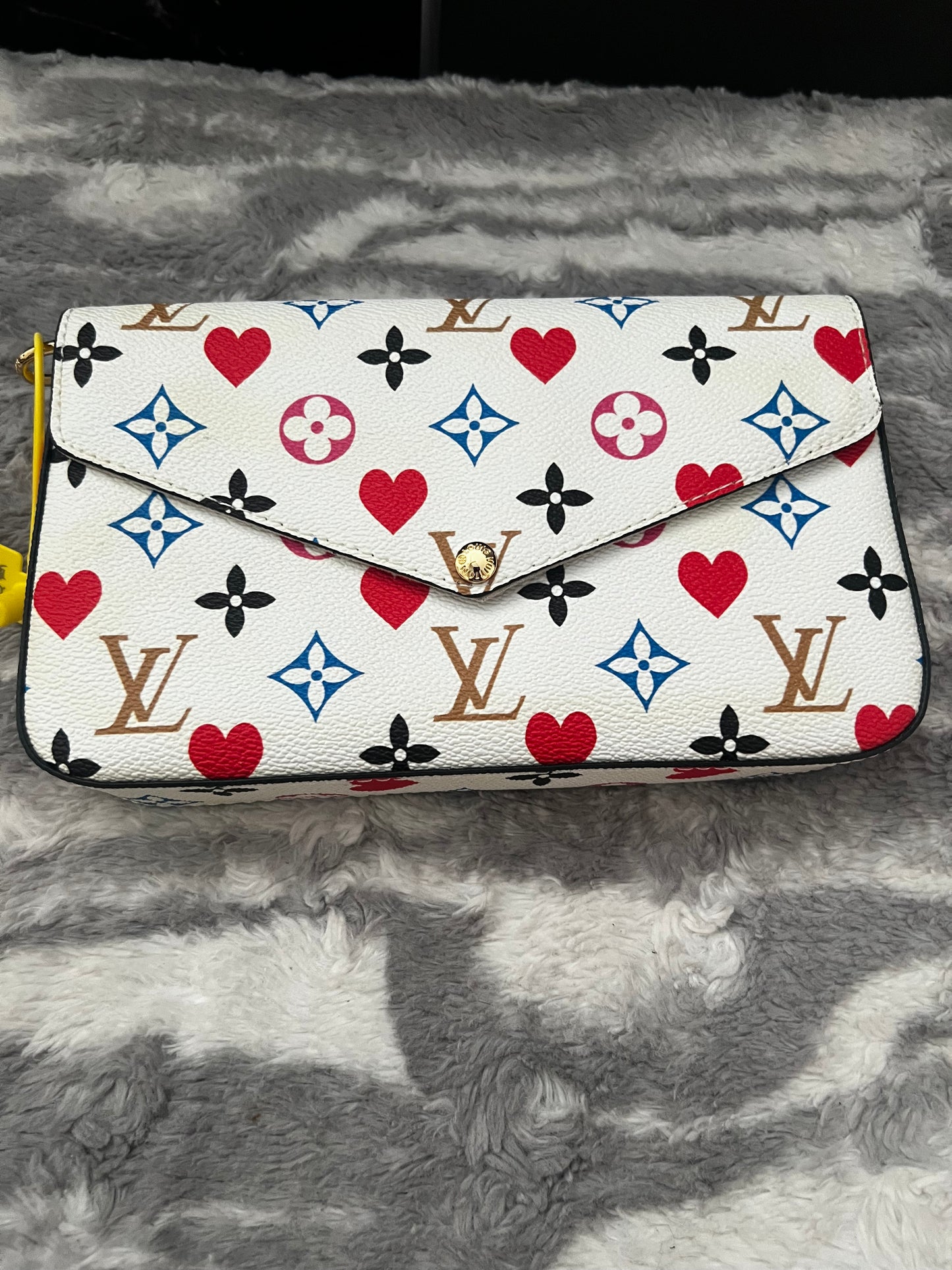 Lucys 5pc Multi Color Pattern LV Bags