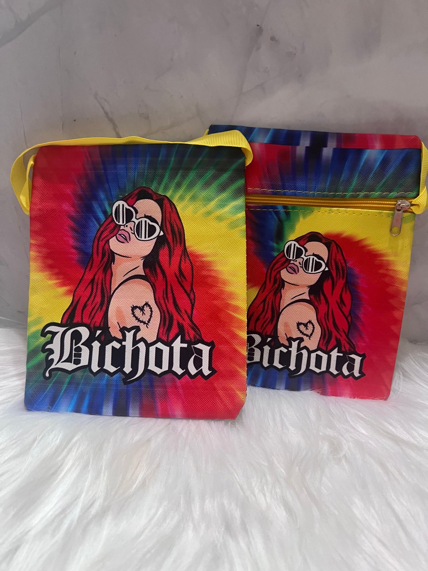 Bolsos bandolera Karol G