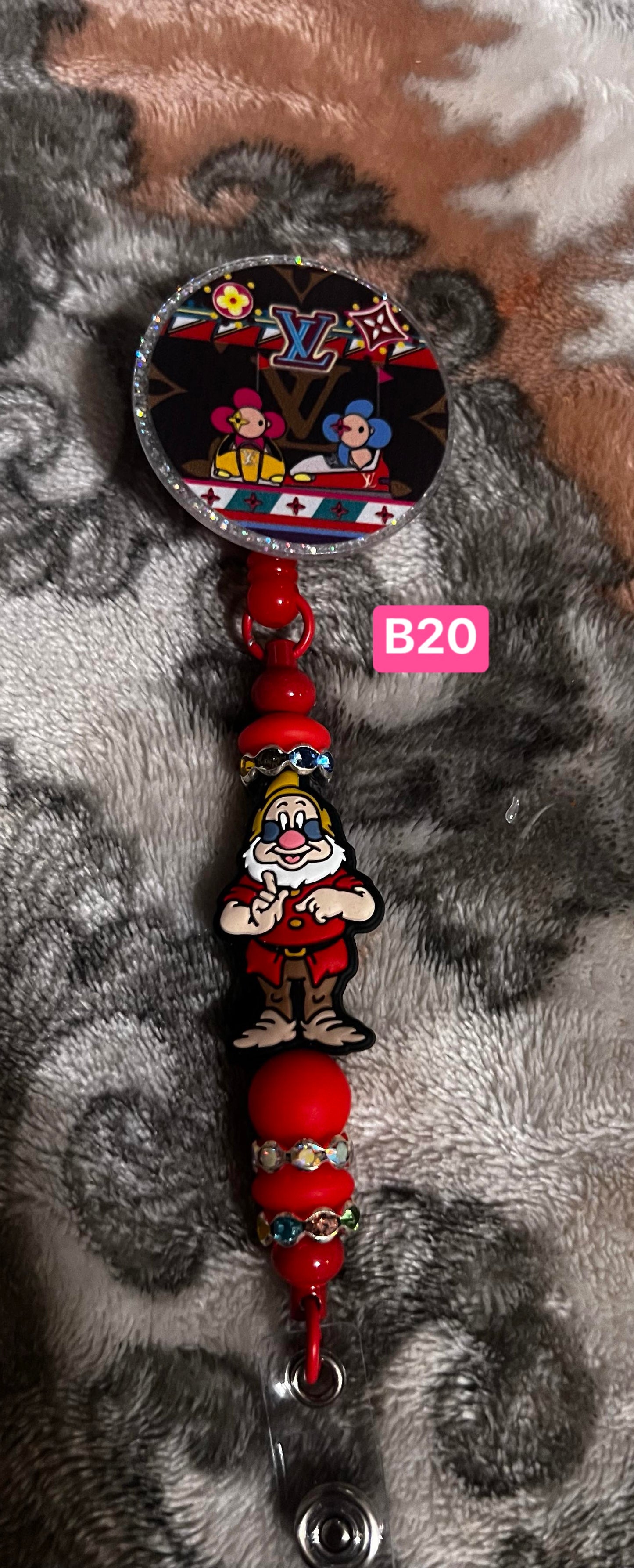 Insignias de cuentas hechas a mano