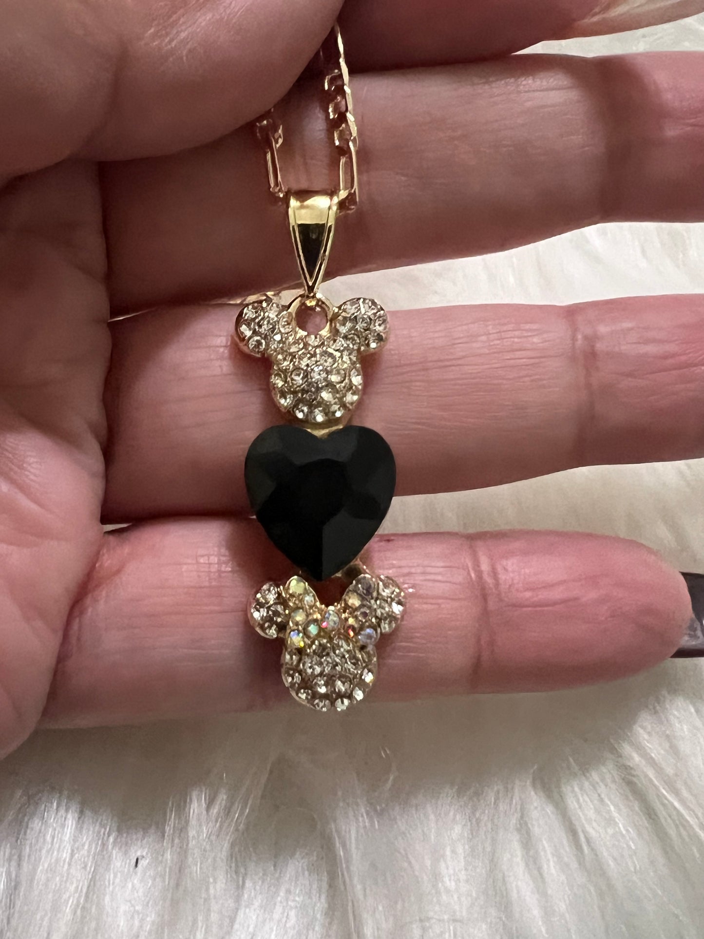 Collar de corazón de Minnie y Mickey dorado