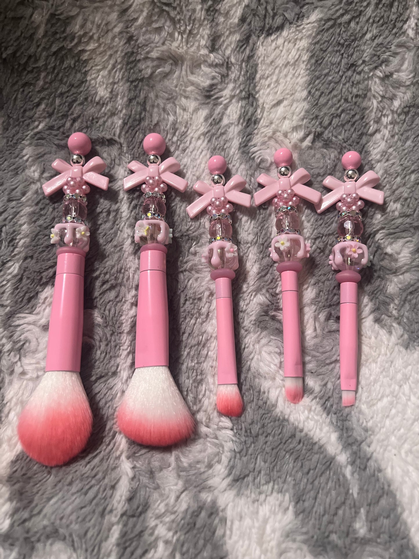 Pretty In Pink Bow 🎀 Makeup Brush Set