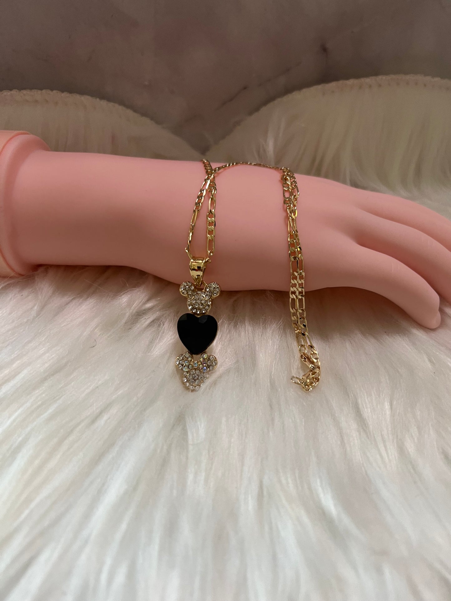 Collar de corazón de Minnie y Mickey dorado