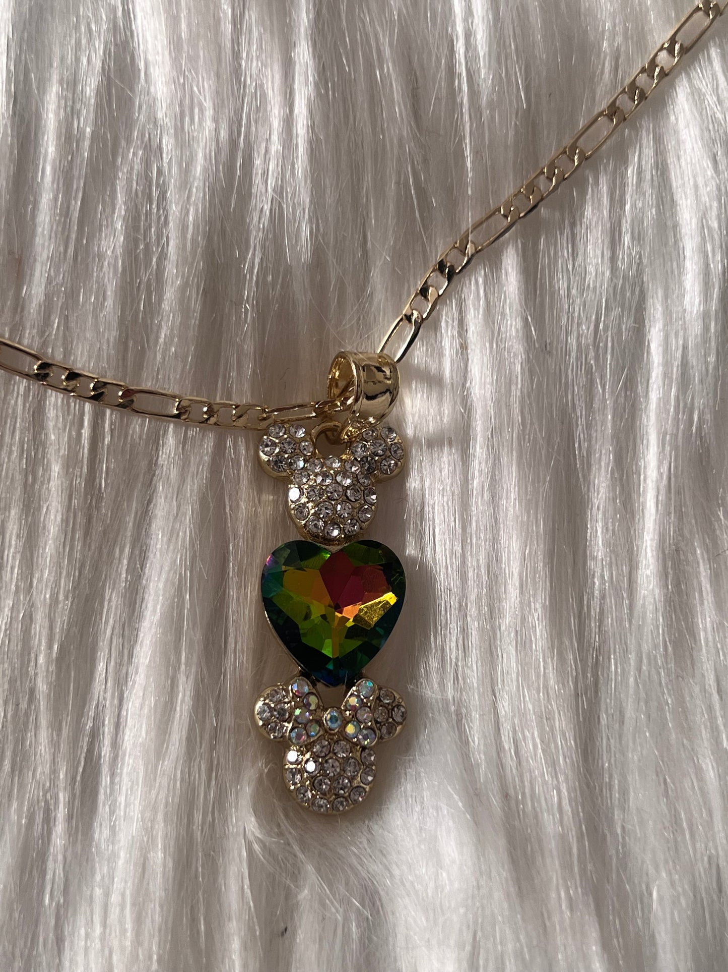 Collar de corazón de Minnie y Mickey dorado