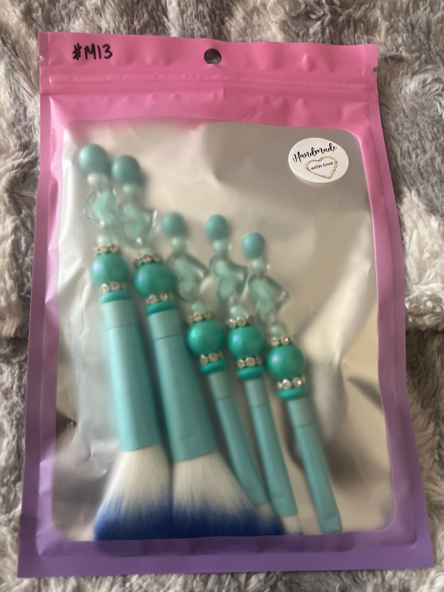 Clear Heart Makeup Brush Set