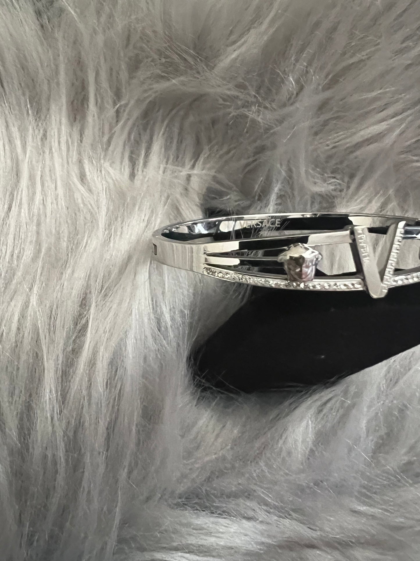 Stainless Steel White Gold Bangle with Unique Details