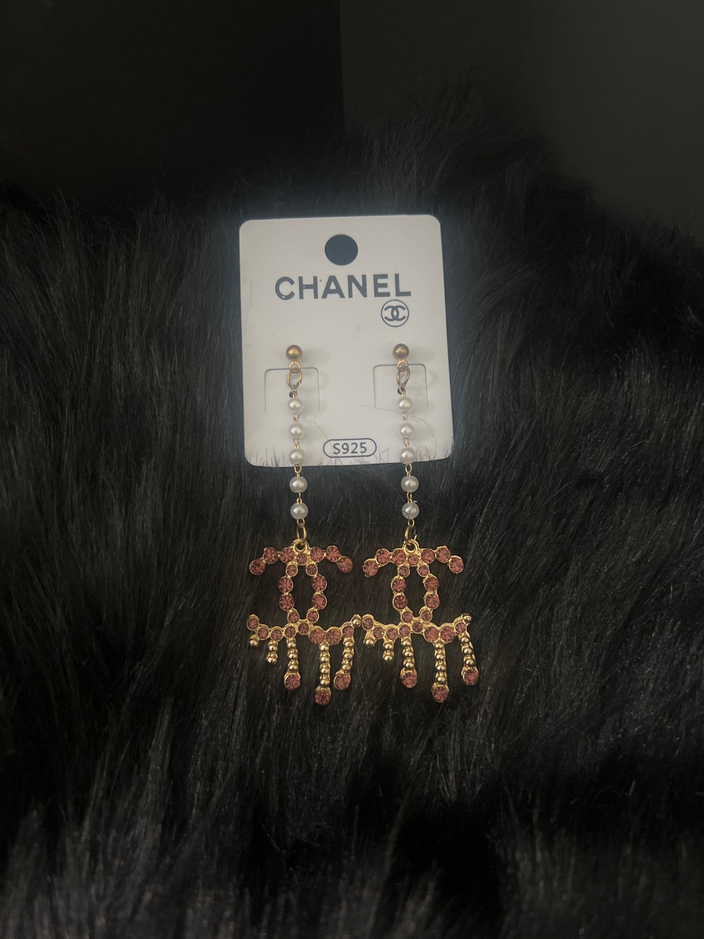 Pearl CC Drip Earrings