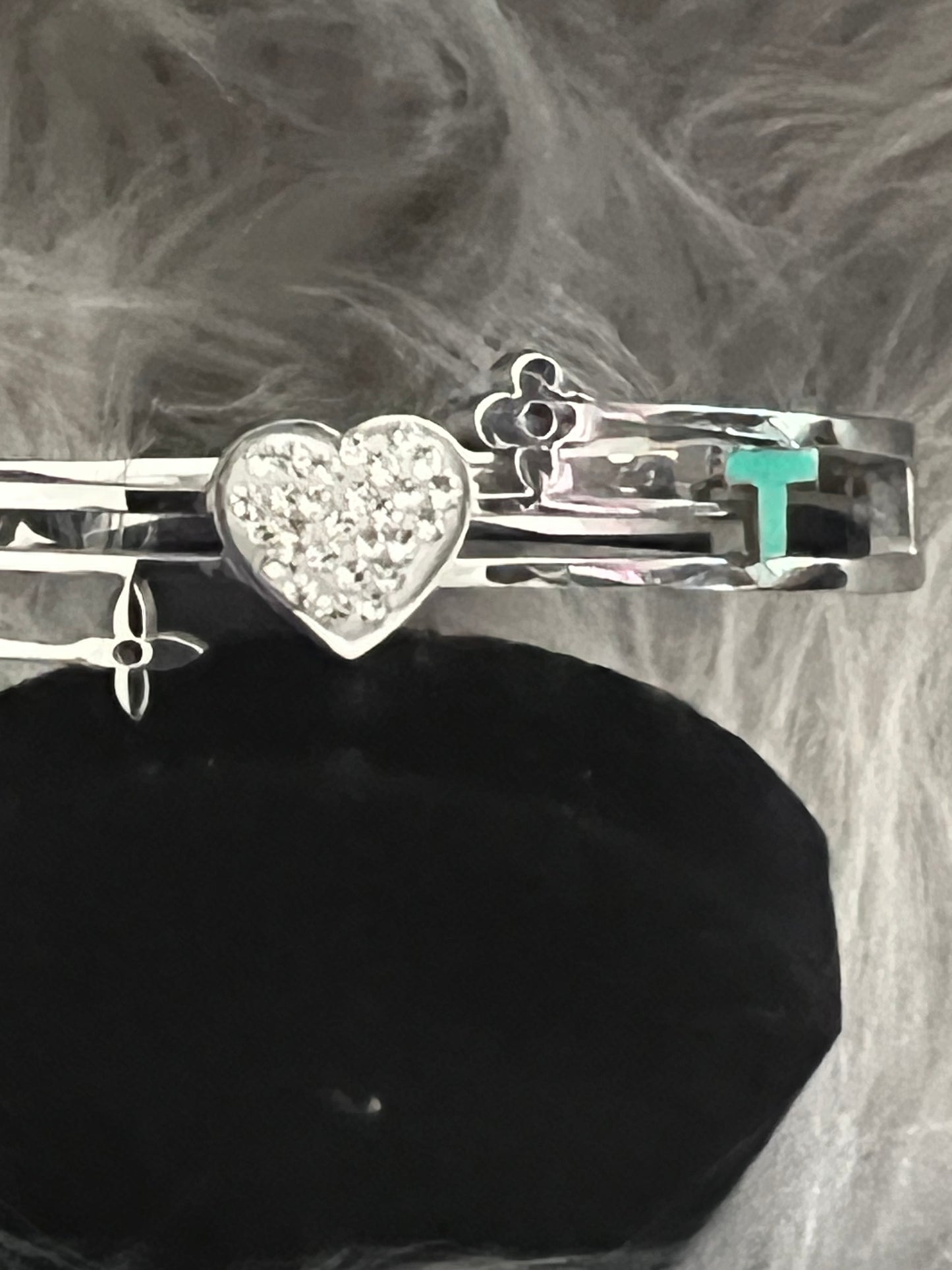 Teal Heart Crystal Bangle