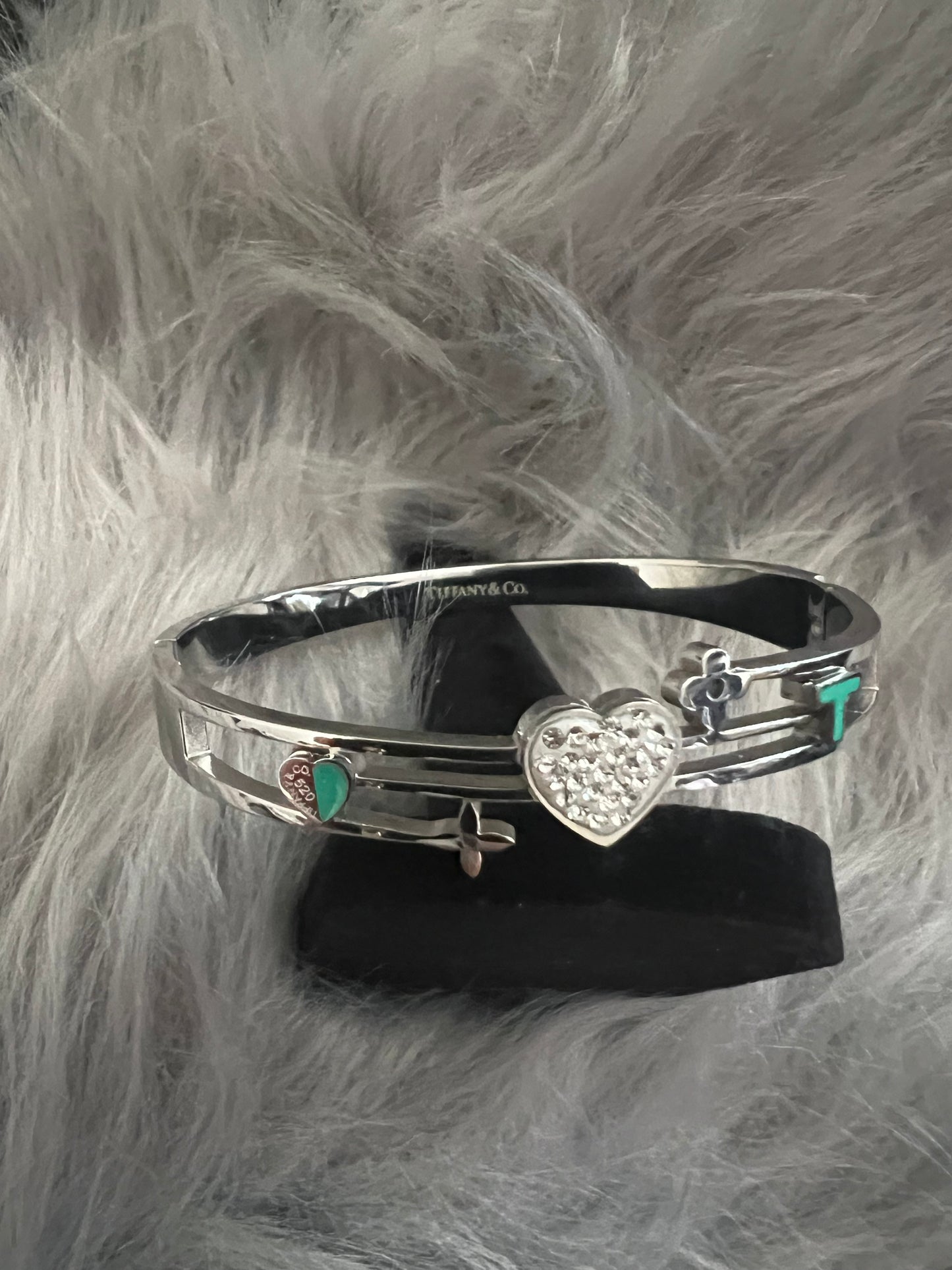 Teal Heart Crystal Bangle