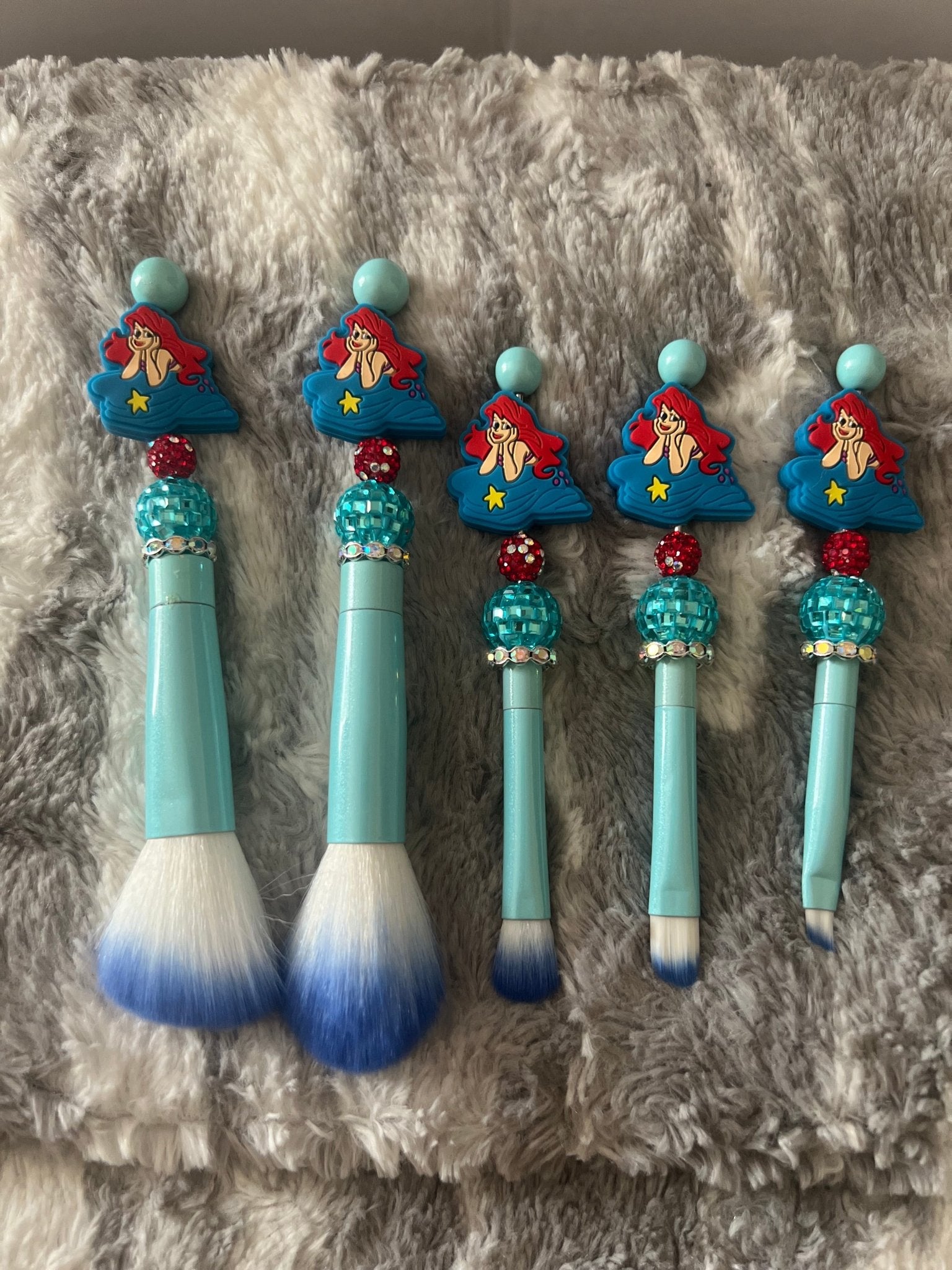 Ariel Makeup Brush Set - MOO Jewelry n Accessories Boutique